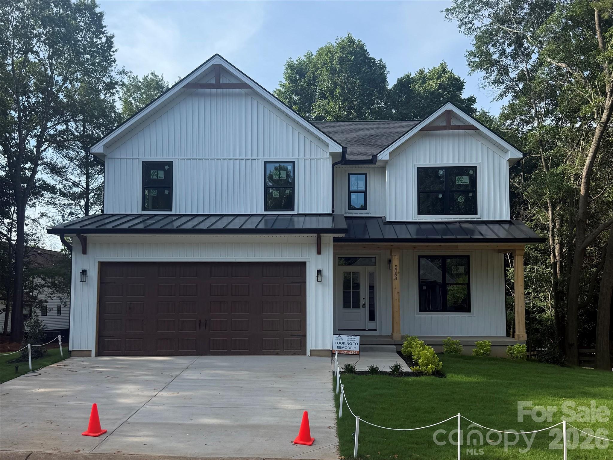Tega Cay - Residential