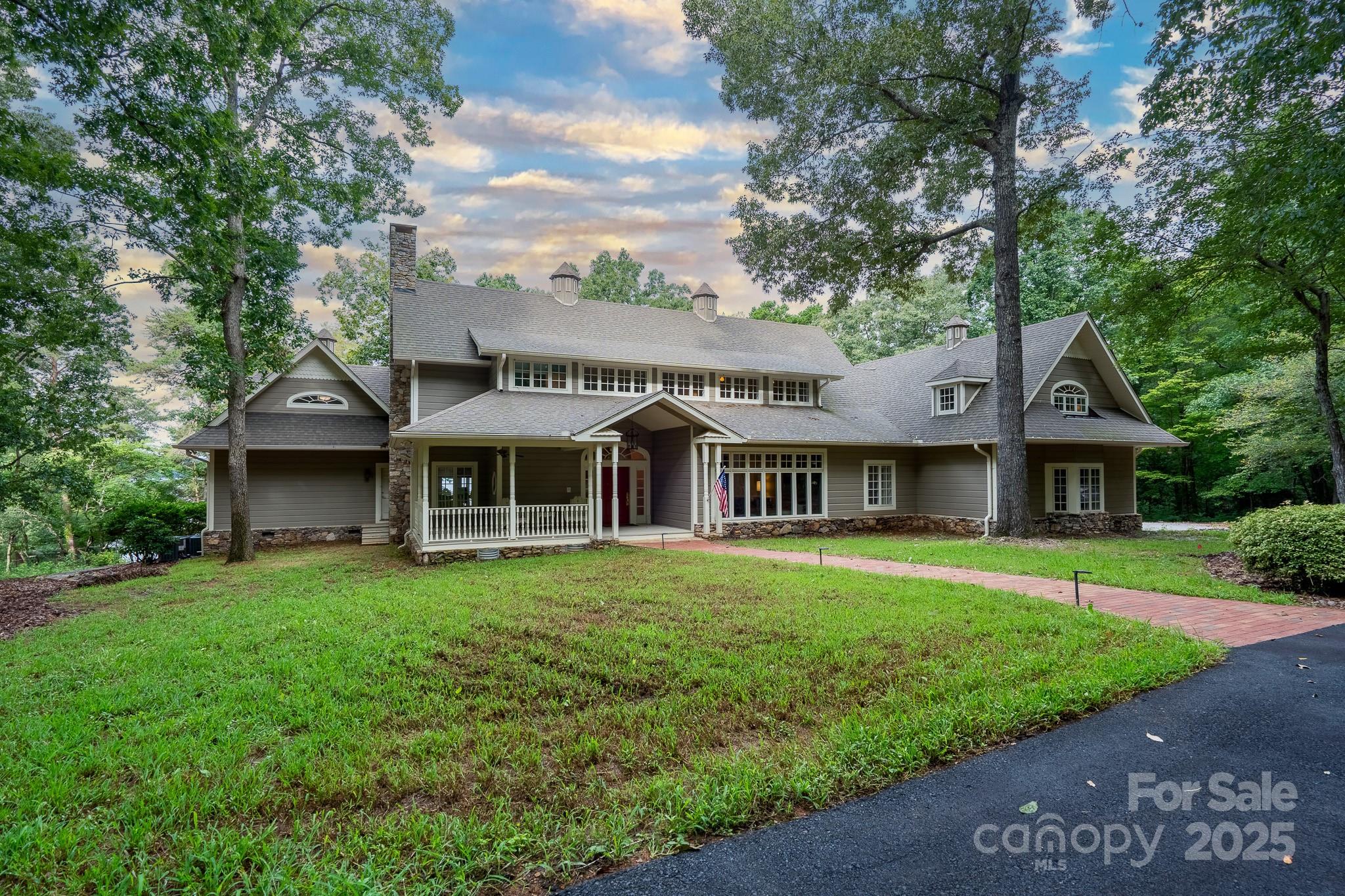 Uwharrie Point - Residential