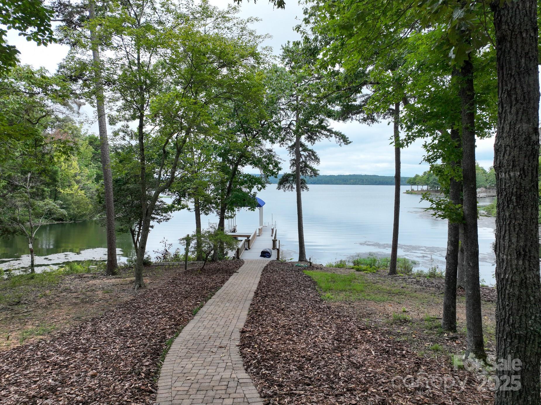 Uwharrie Point - Residential