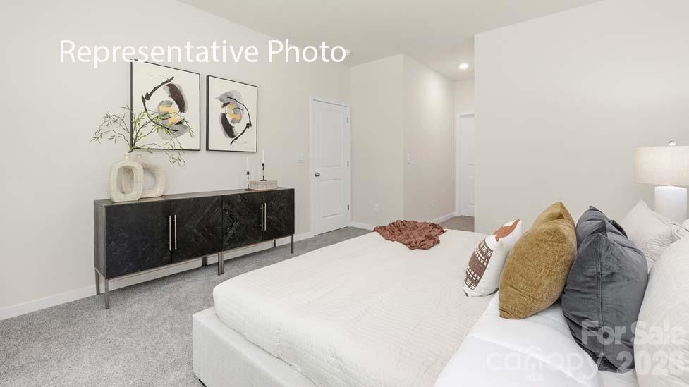 The Hamptons at Hickory - Residential