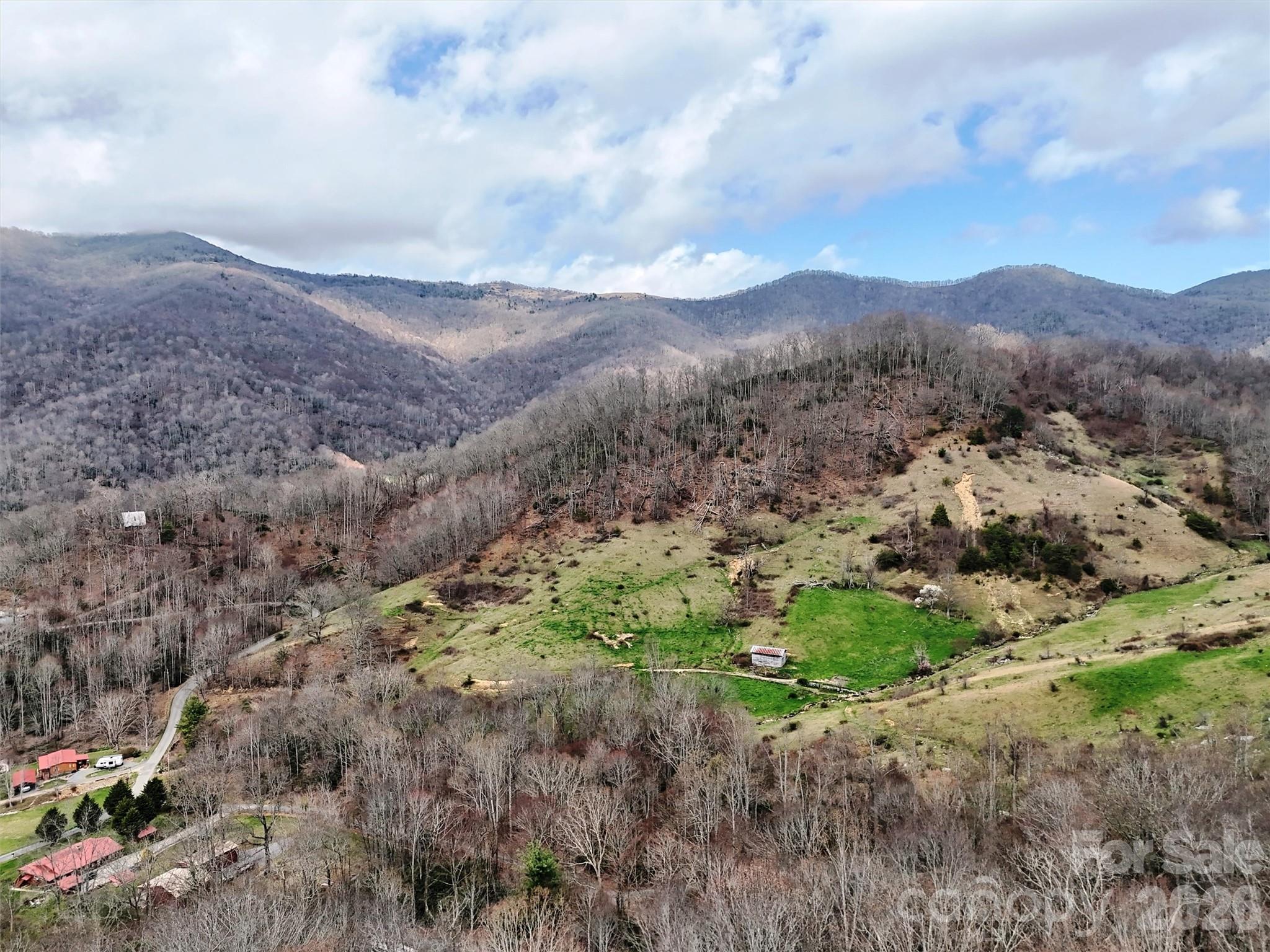 Hidden Valley - Land