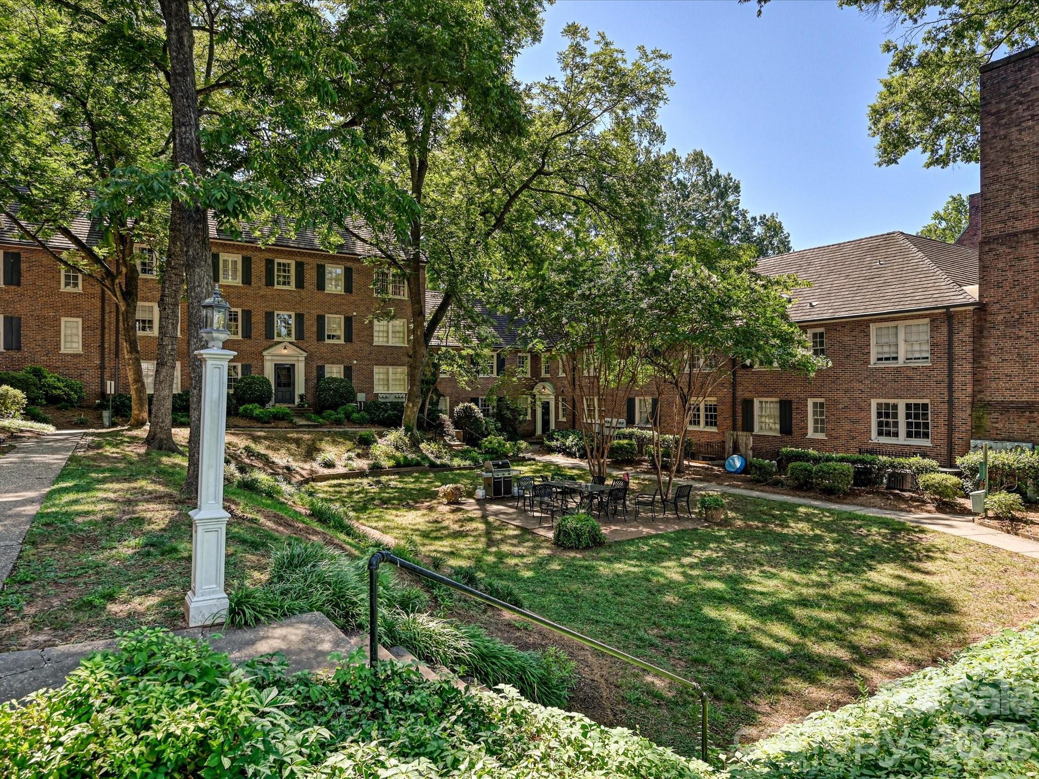 Alson Court - Residential