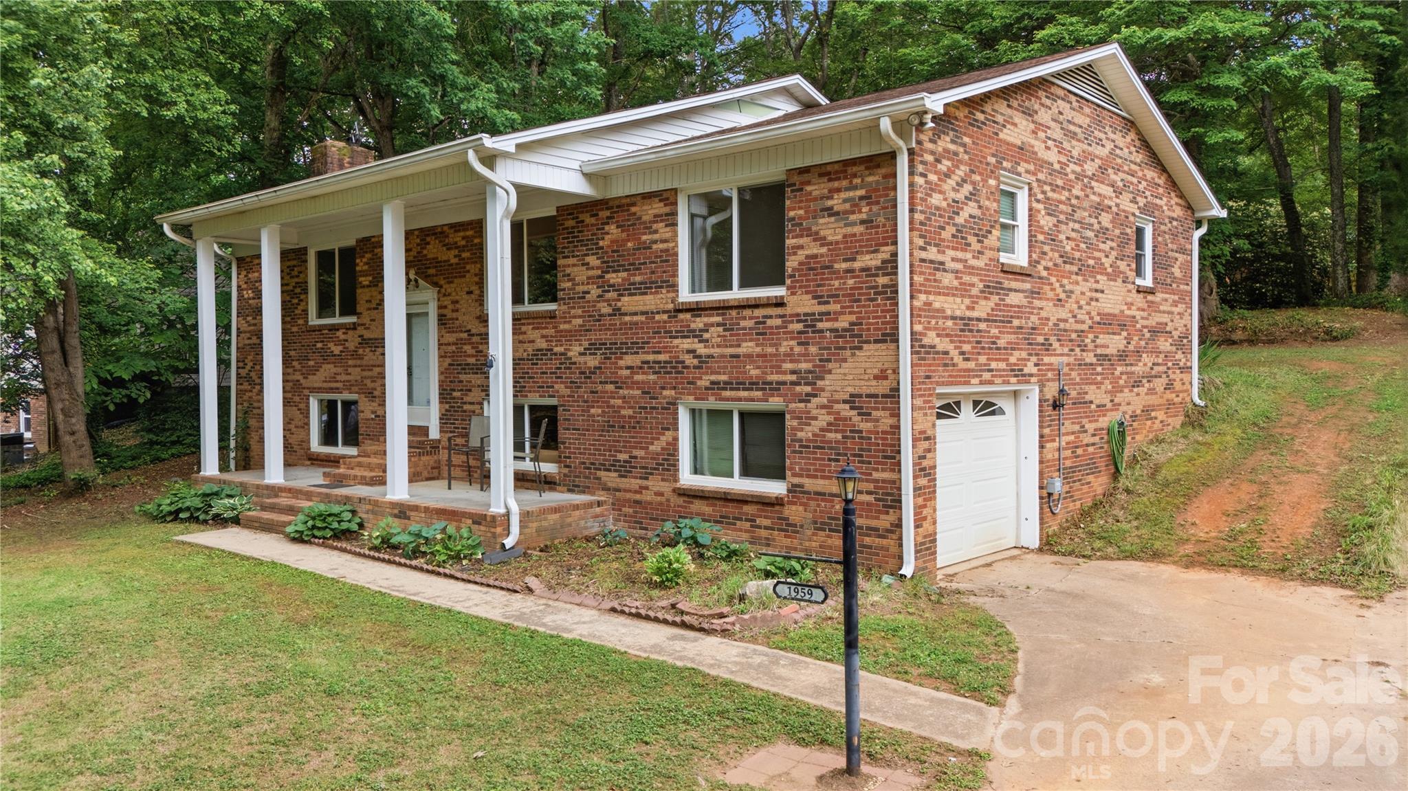 Country Valley - Residential