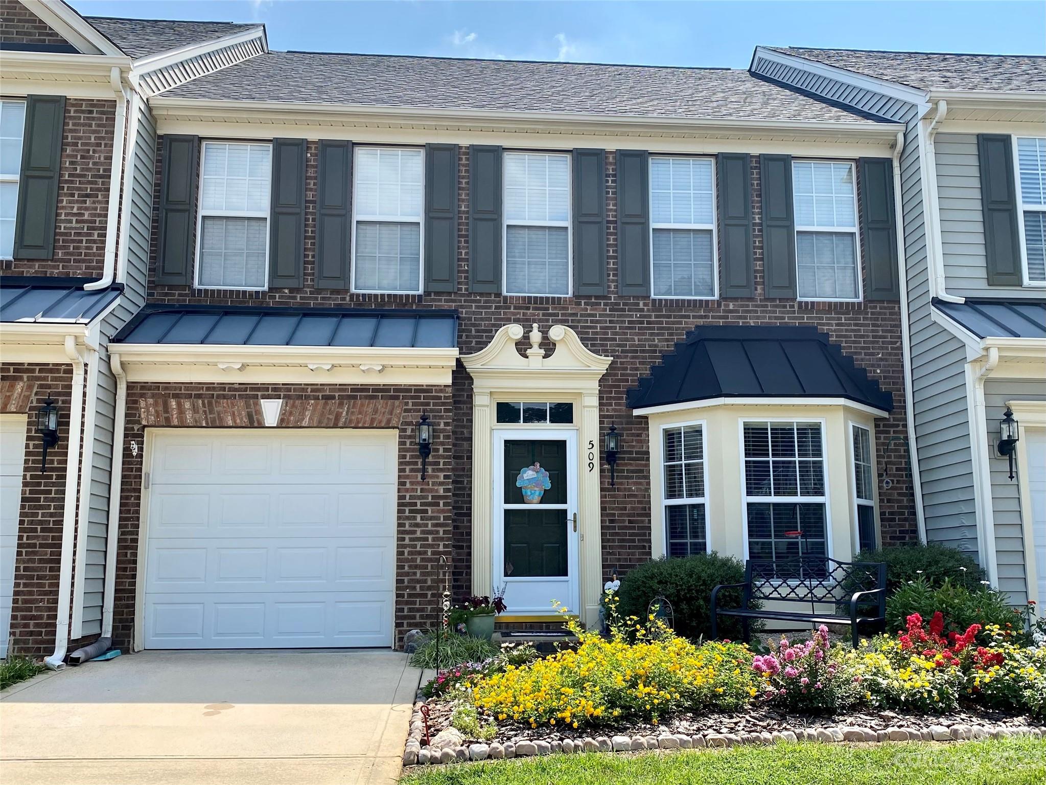 Sunset Point Townhomes - Residential