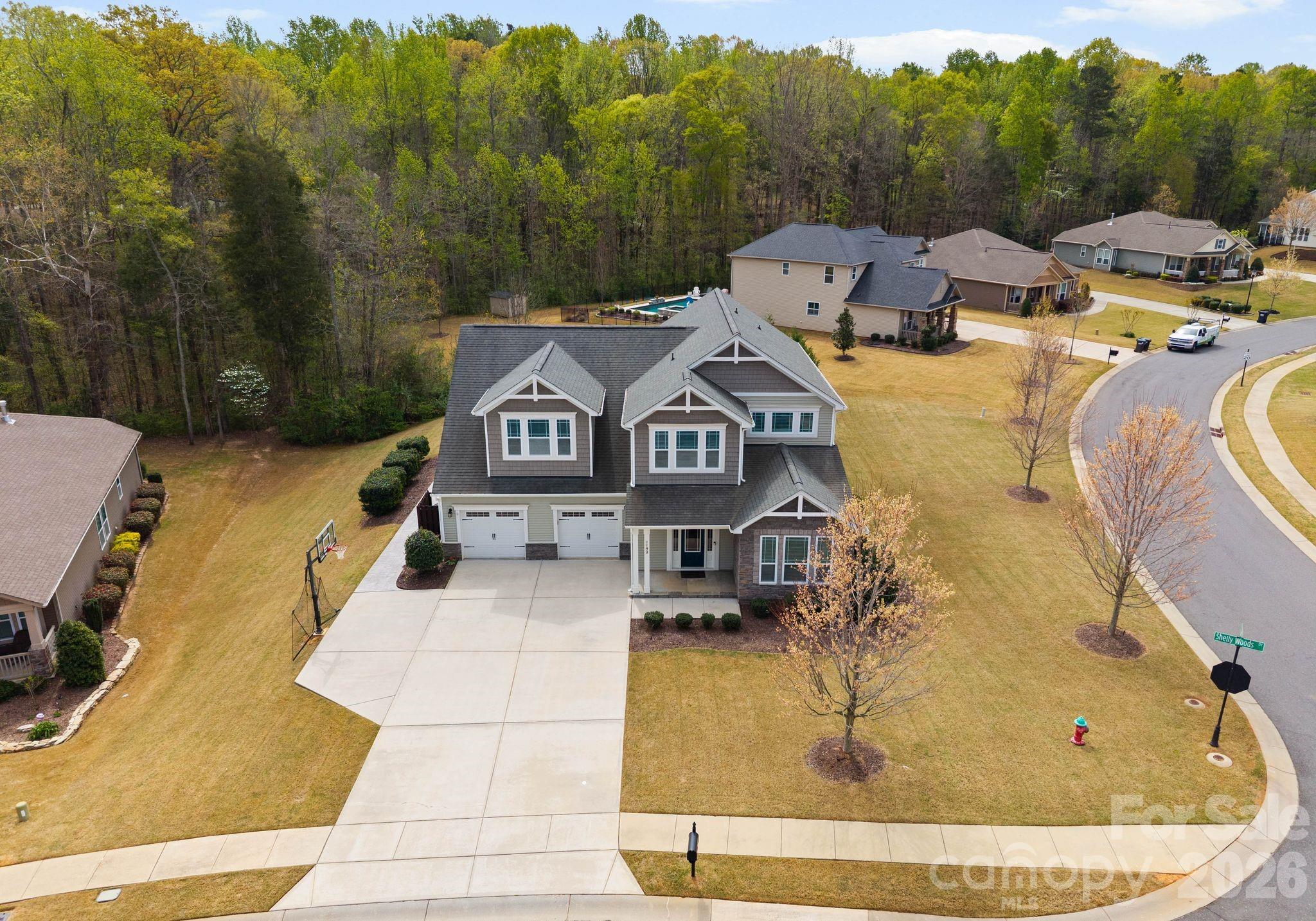 Shelly Woods - Residential