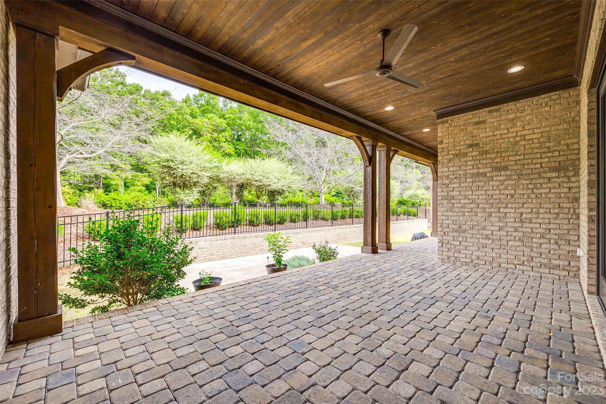 Longbrooke - Residential
