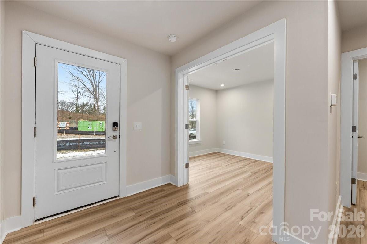Context at Oakhurst - Residential