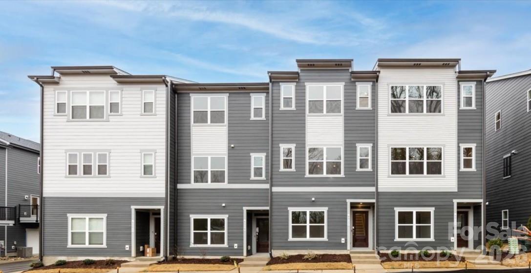 Context at Oakhurst - Residential