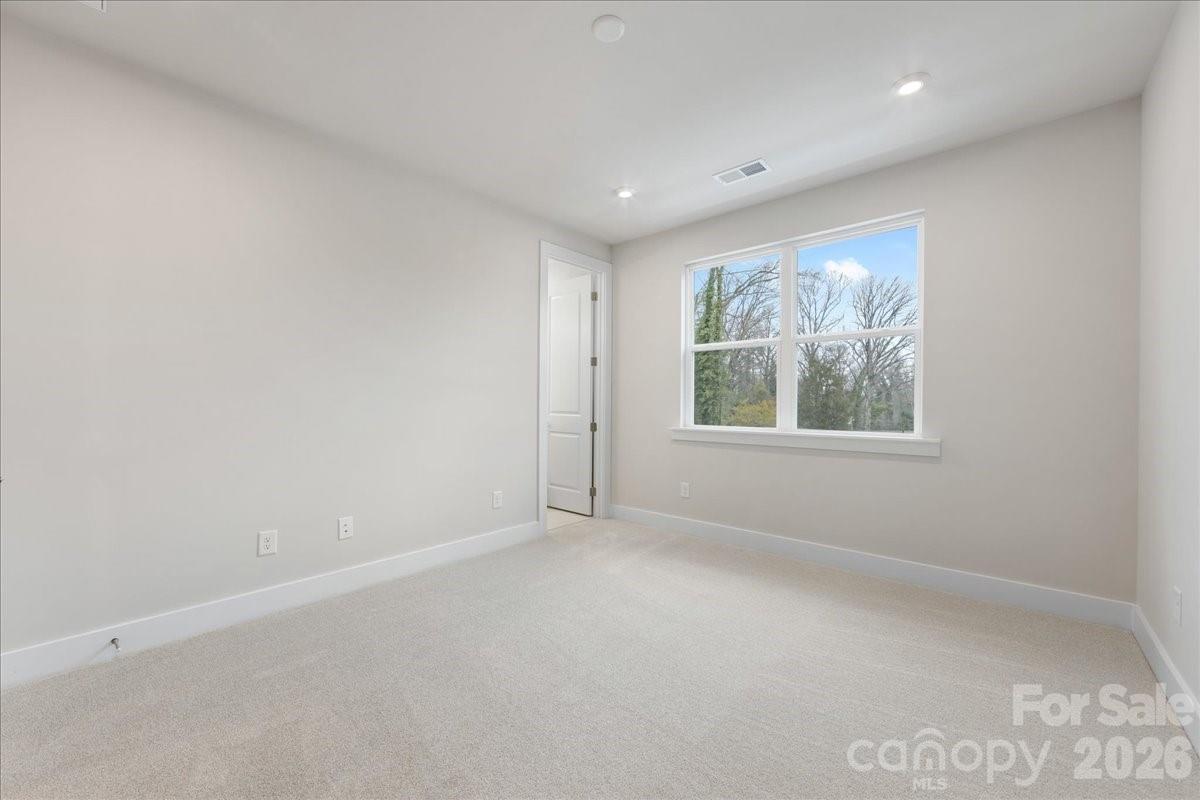 Context at Oakhurst - Residential
