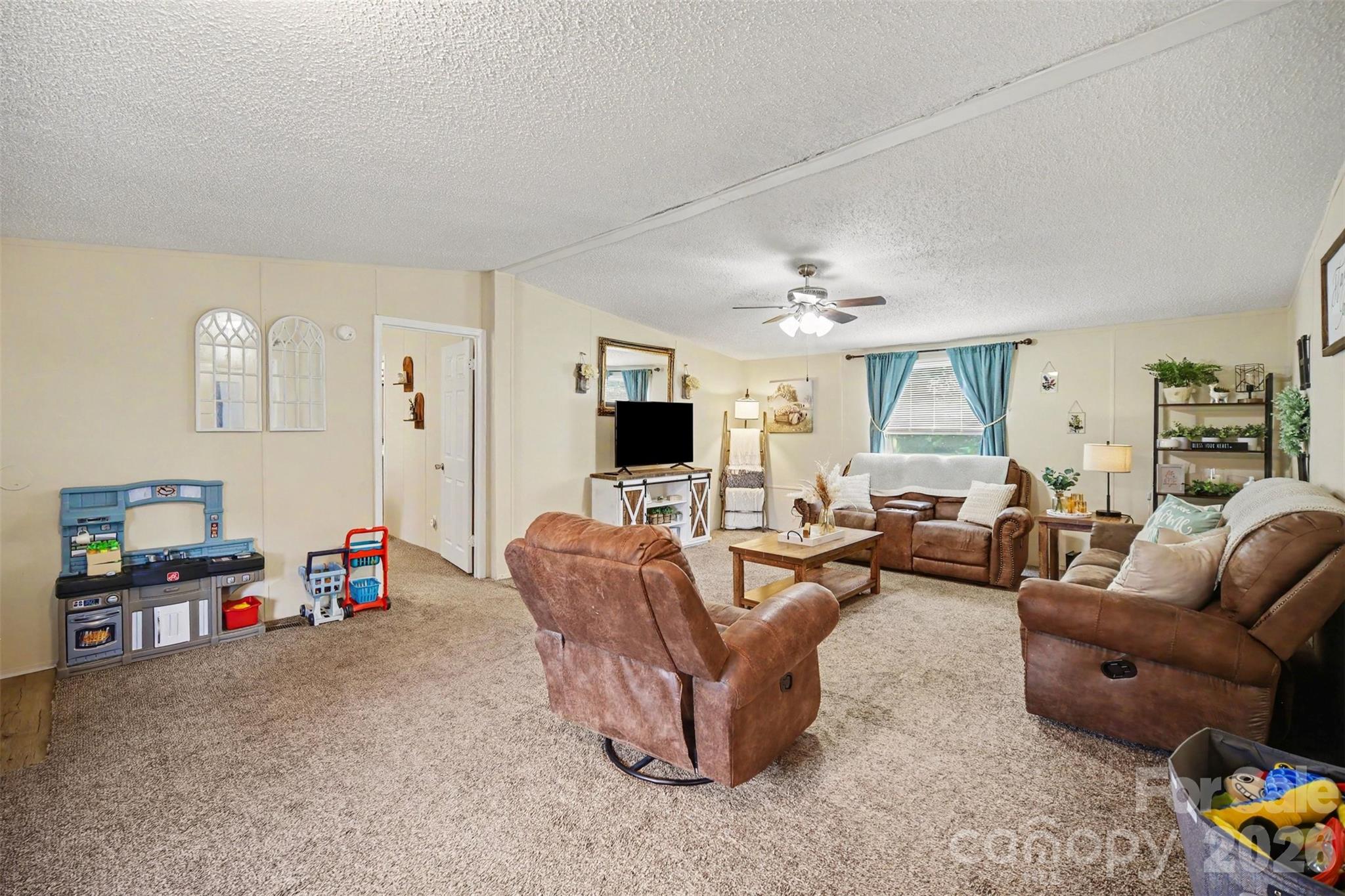 Mountain Meadows - Residential