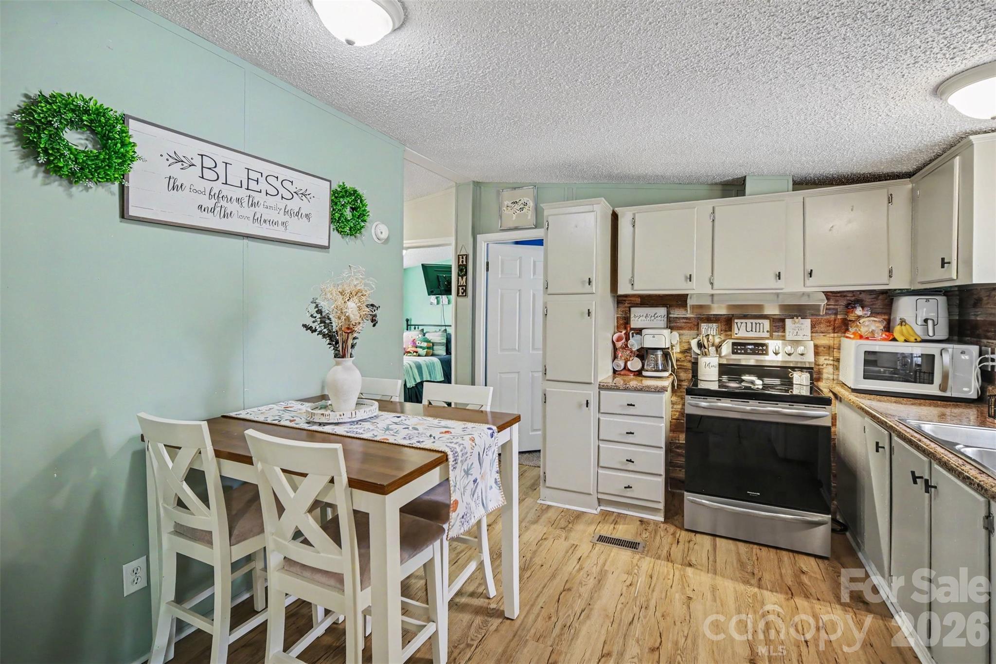 Mountain Meadows - Residential