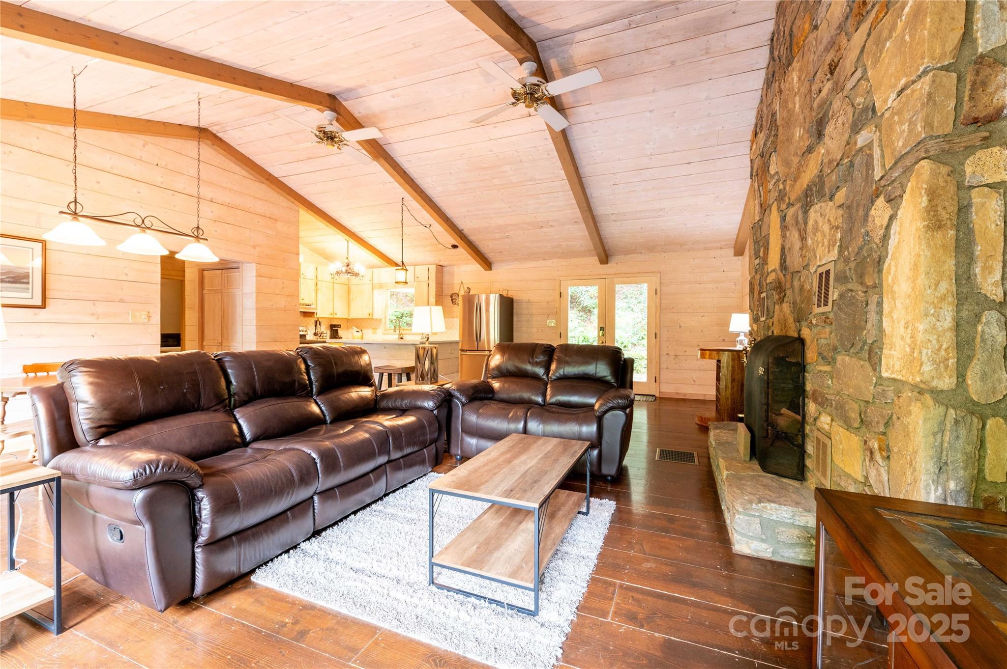 Mount Mitchell Lands - Residential