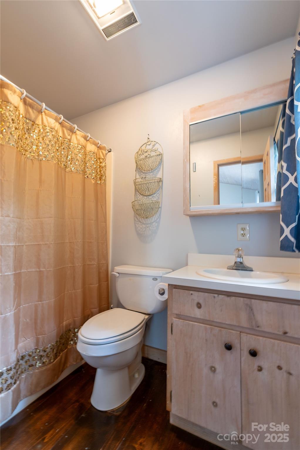 Mount Mitchell Lands - Residential