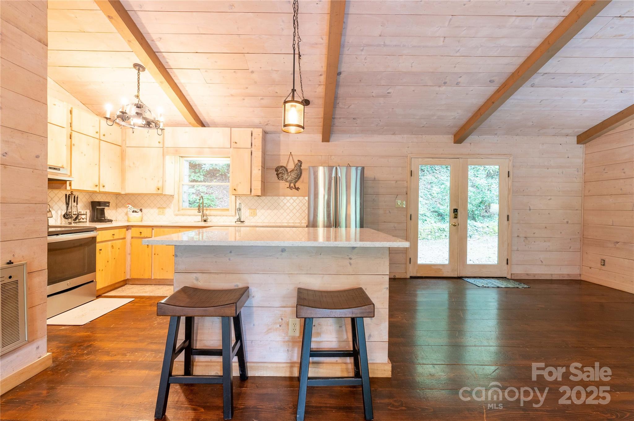 Mount Mitchell Lands - Residential