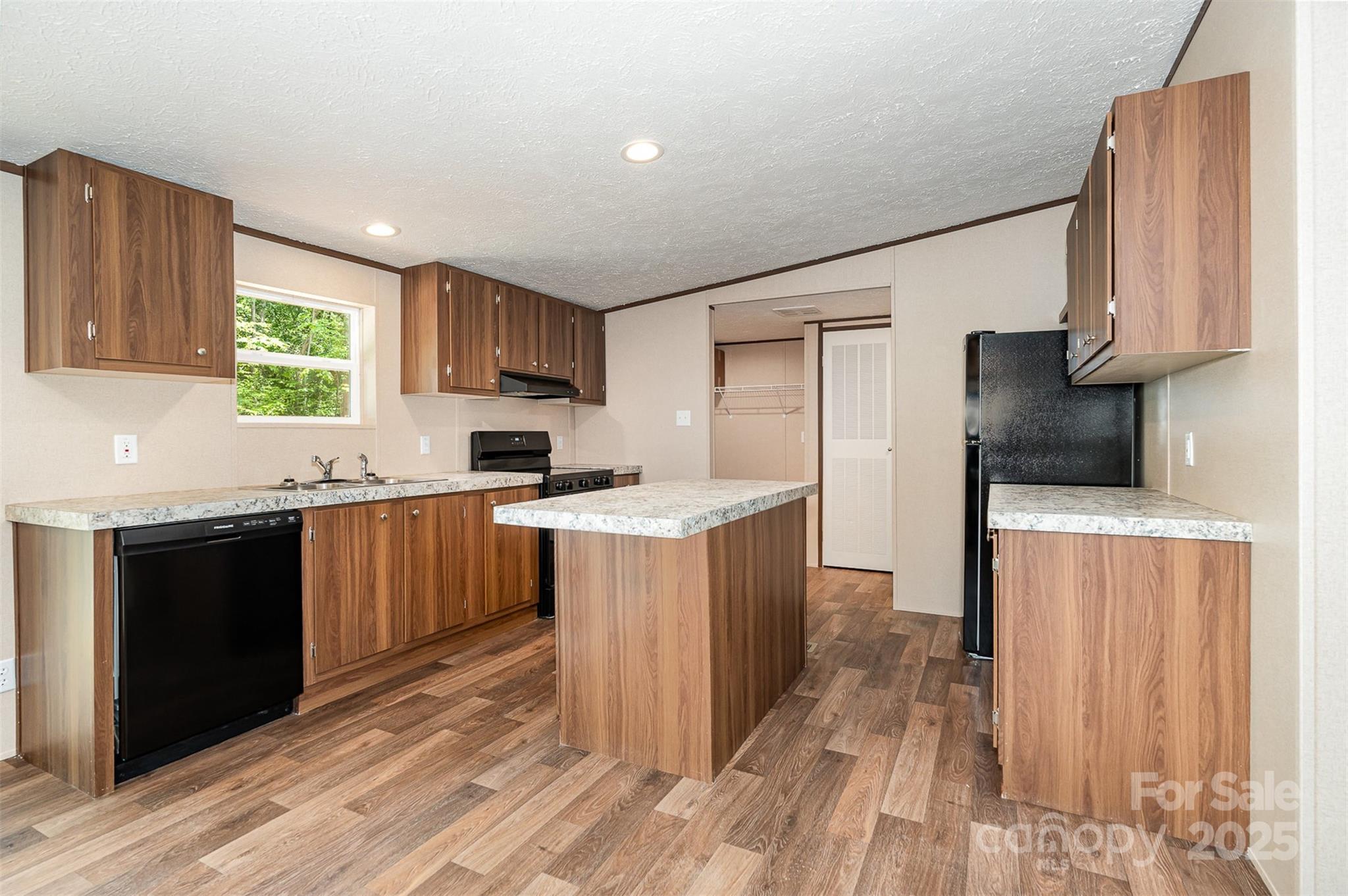 Deertrail - Residential