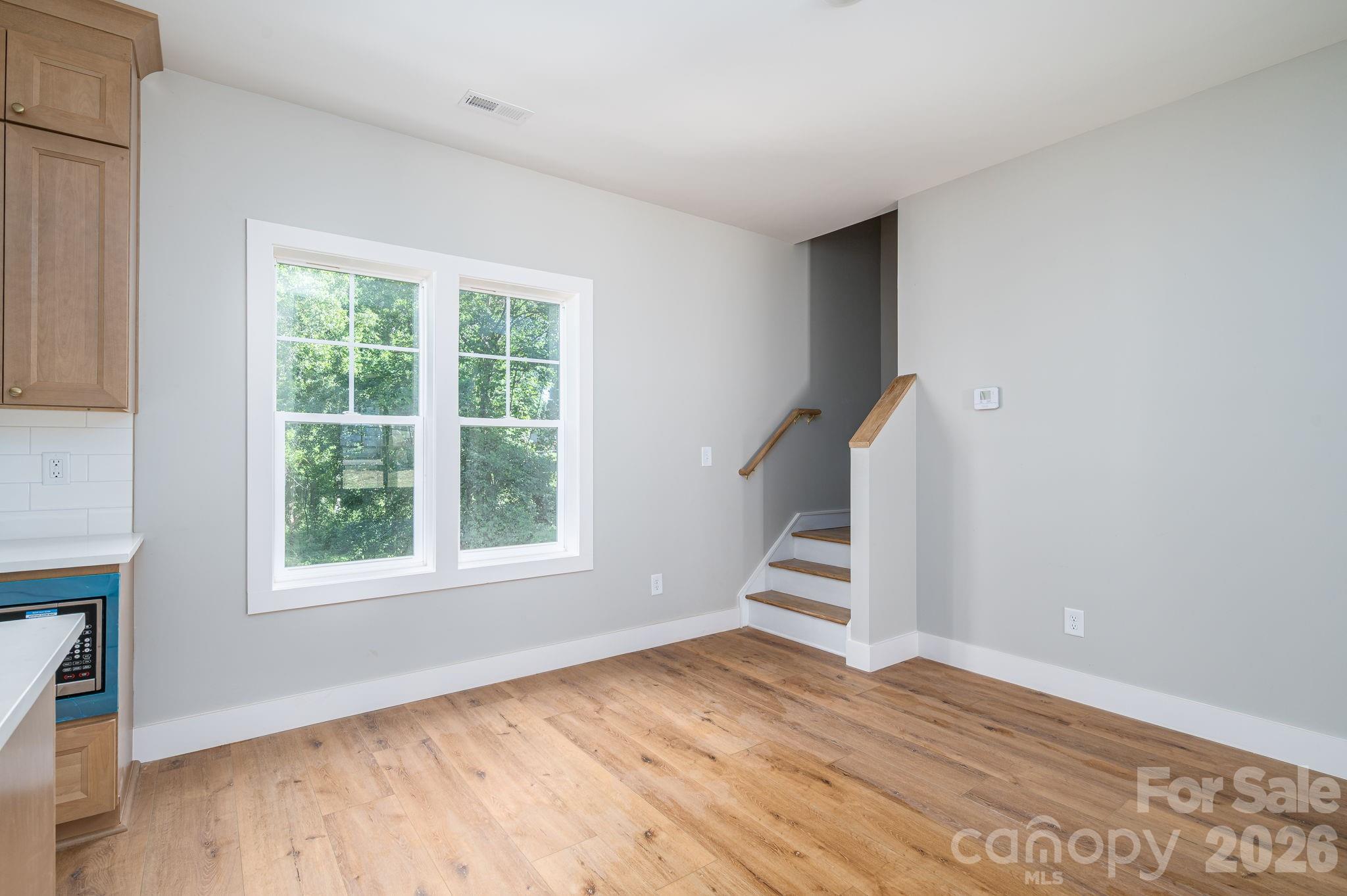 COUNTRY CROSSING - Residential