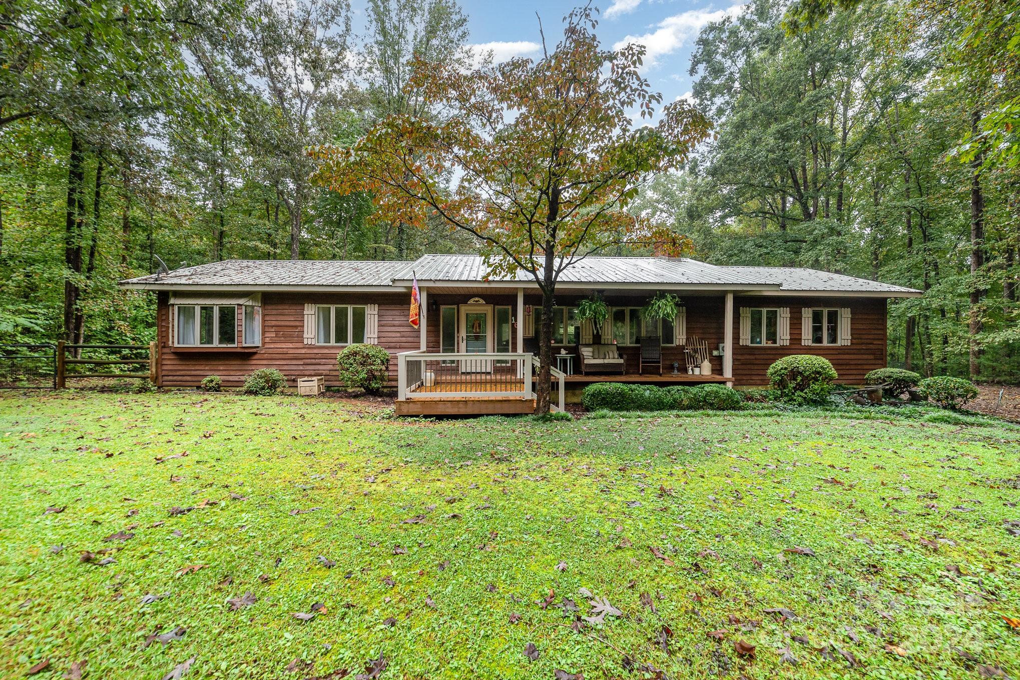 RIVER RUN - Residential