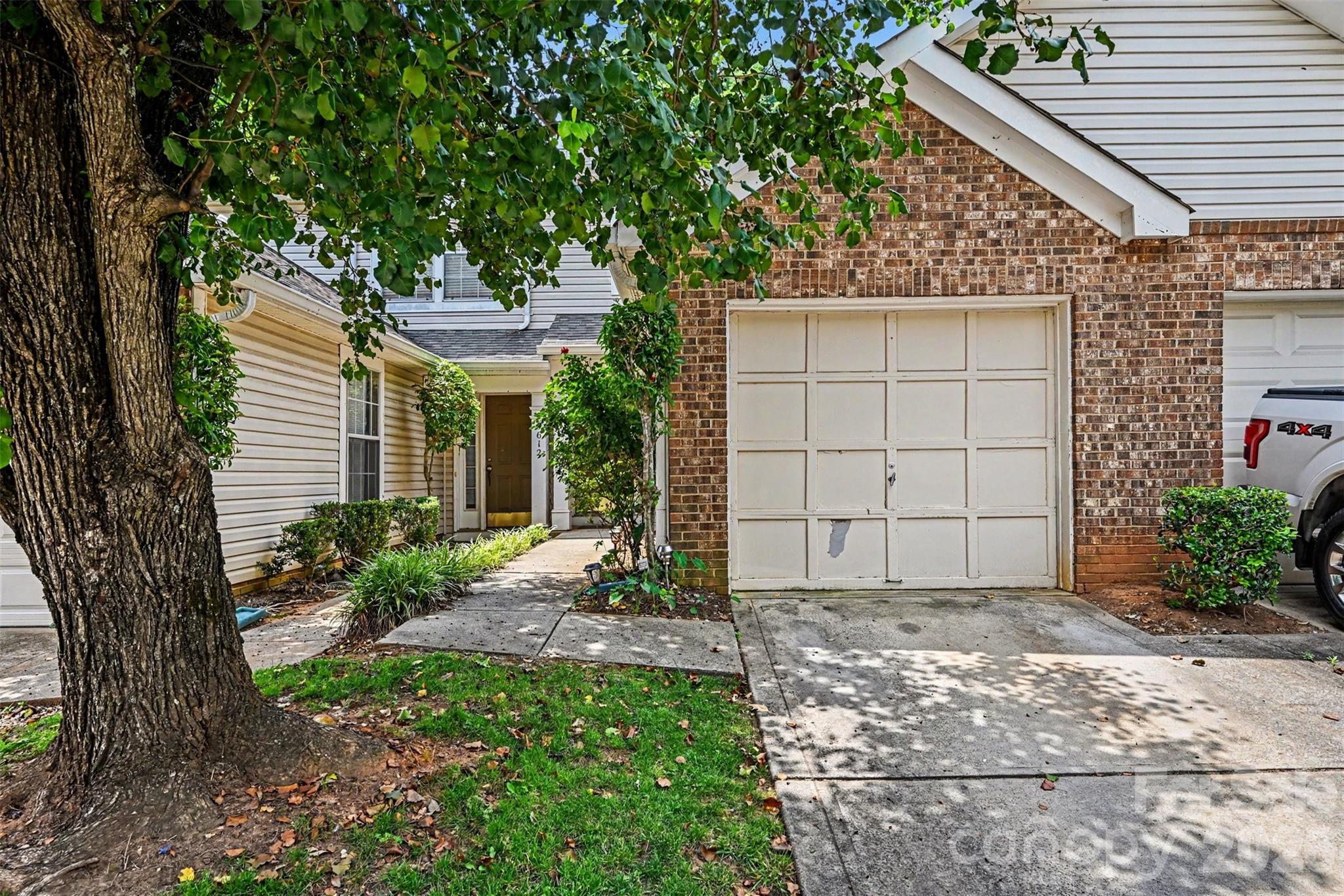 Sardis Glen - Residential