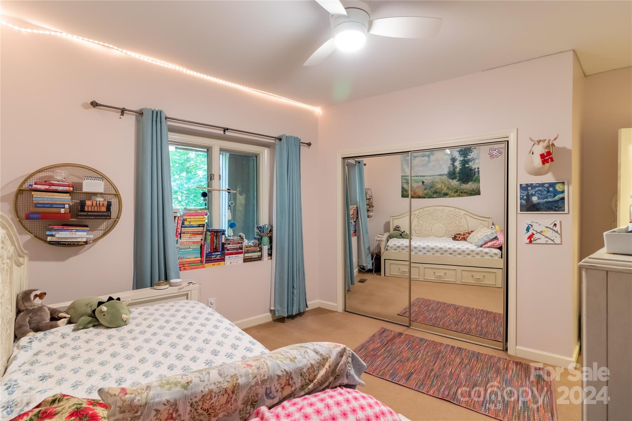 River Hills - Residential