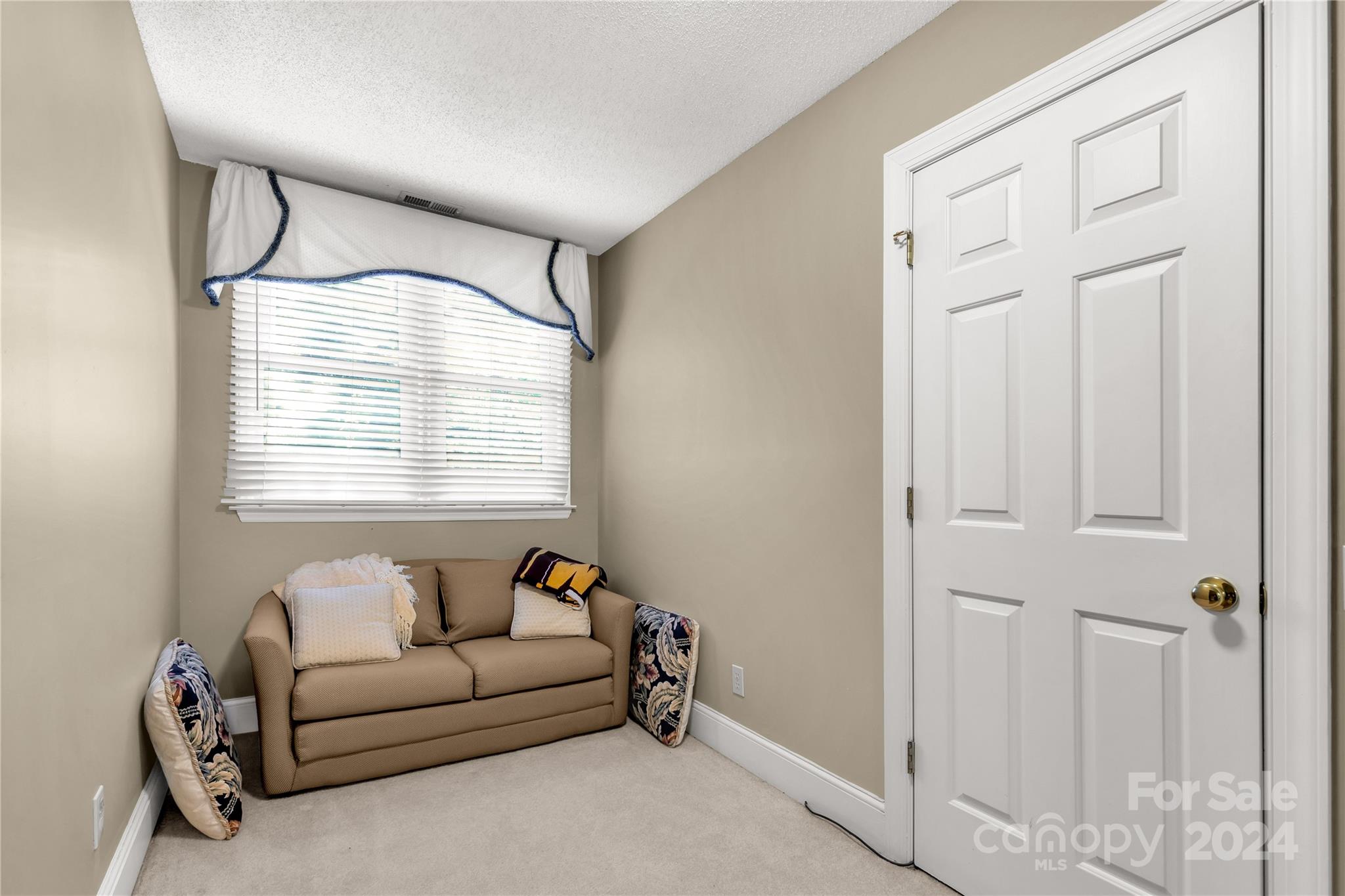 Cross Creek - Residential