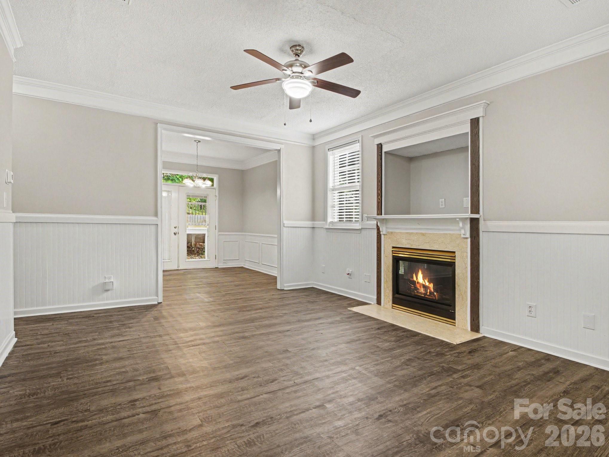 Cresthill - Residential