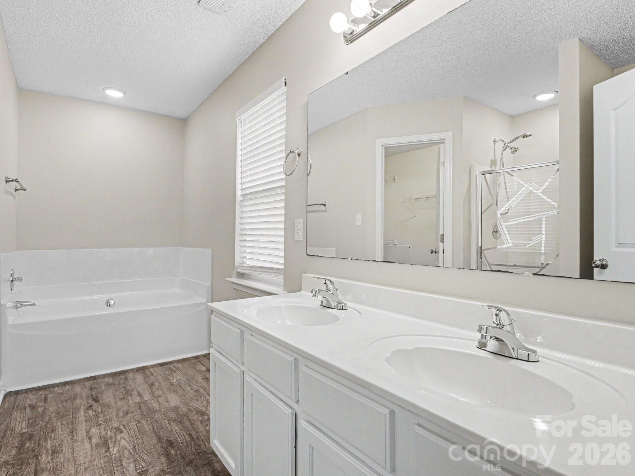 Cresthill - Residential