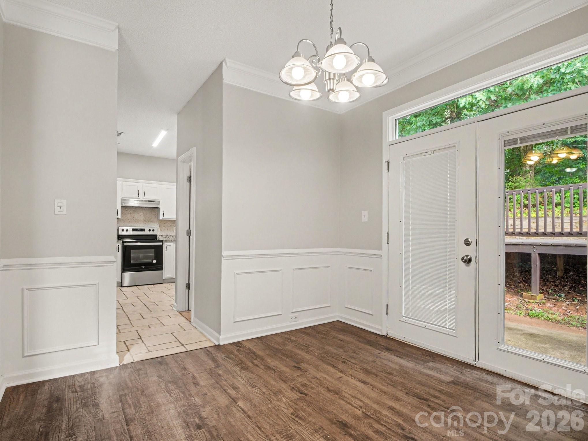Cresthill - Residential