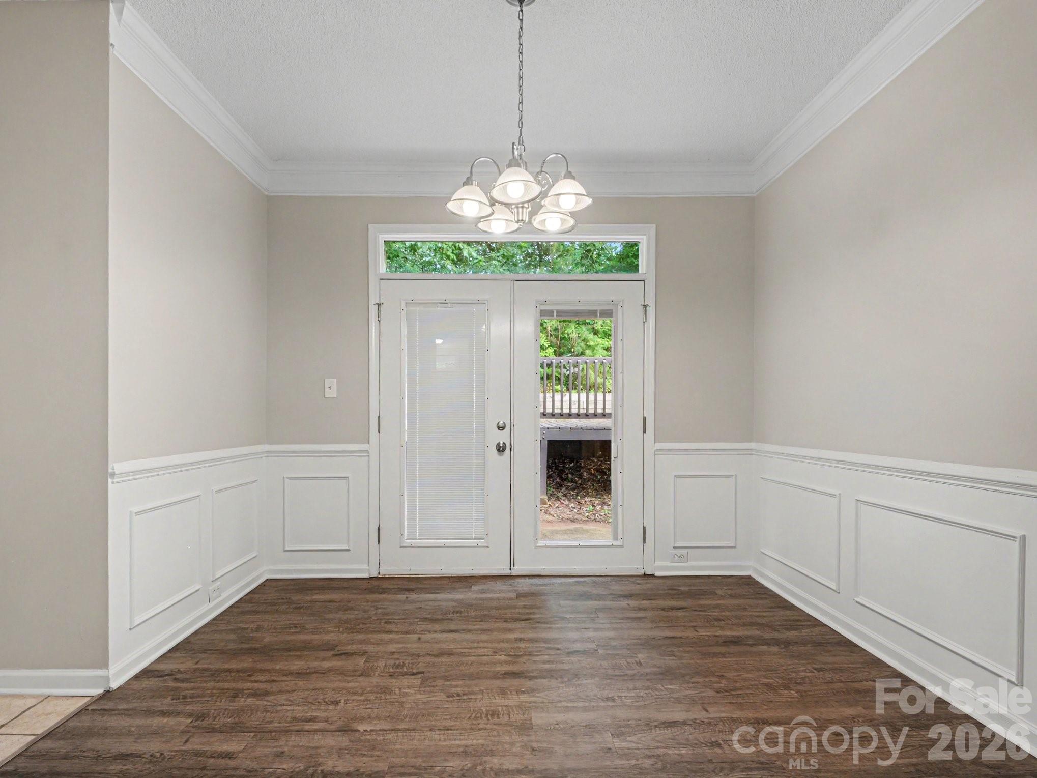 Cresthill - Residential