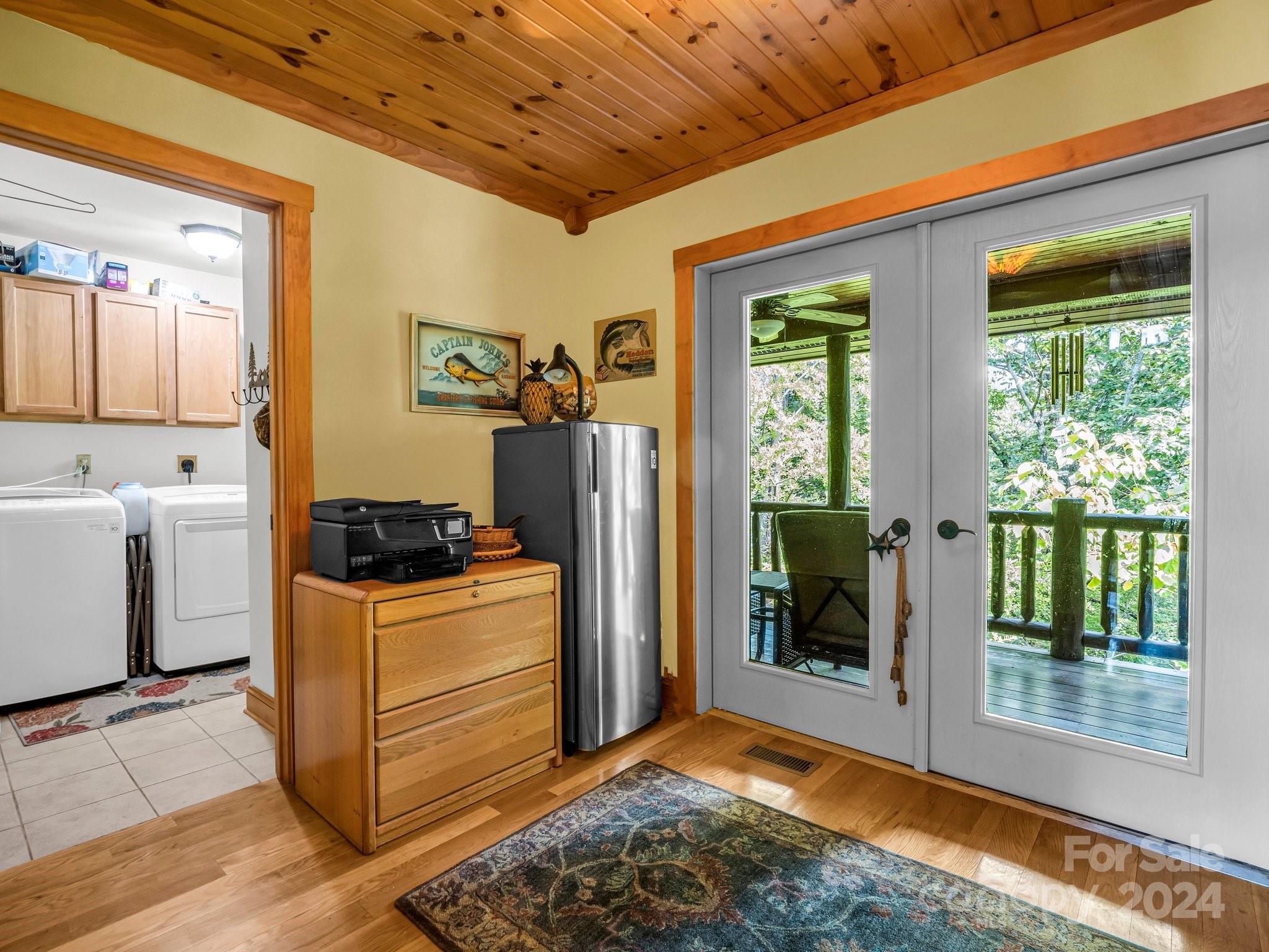 Rumbling Bald on Lake Lure - Residential