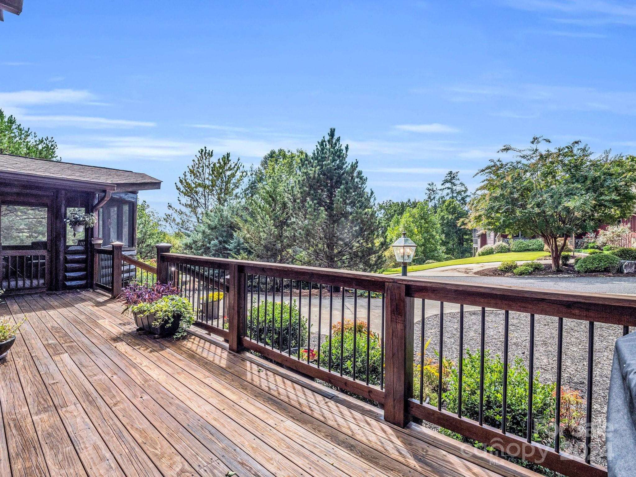 Rumbling Bald on Lake Lure - Residential