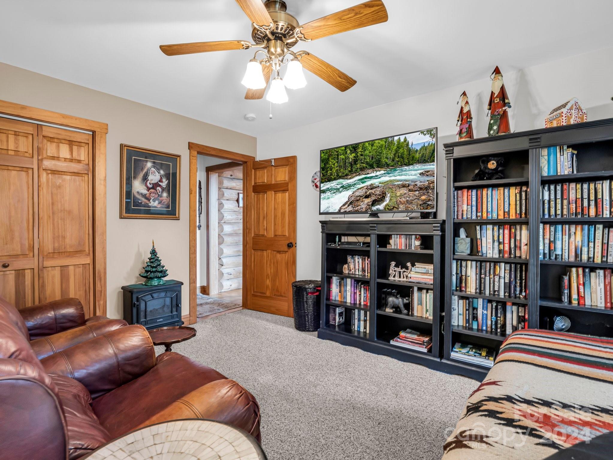 Rumbling Bald on Lake Lure - Residential