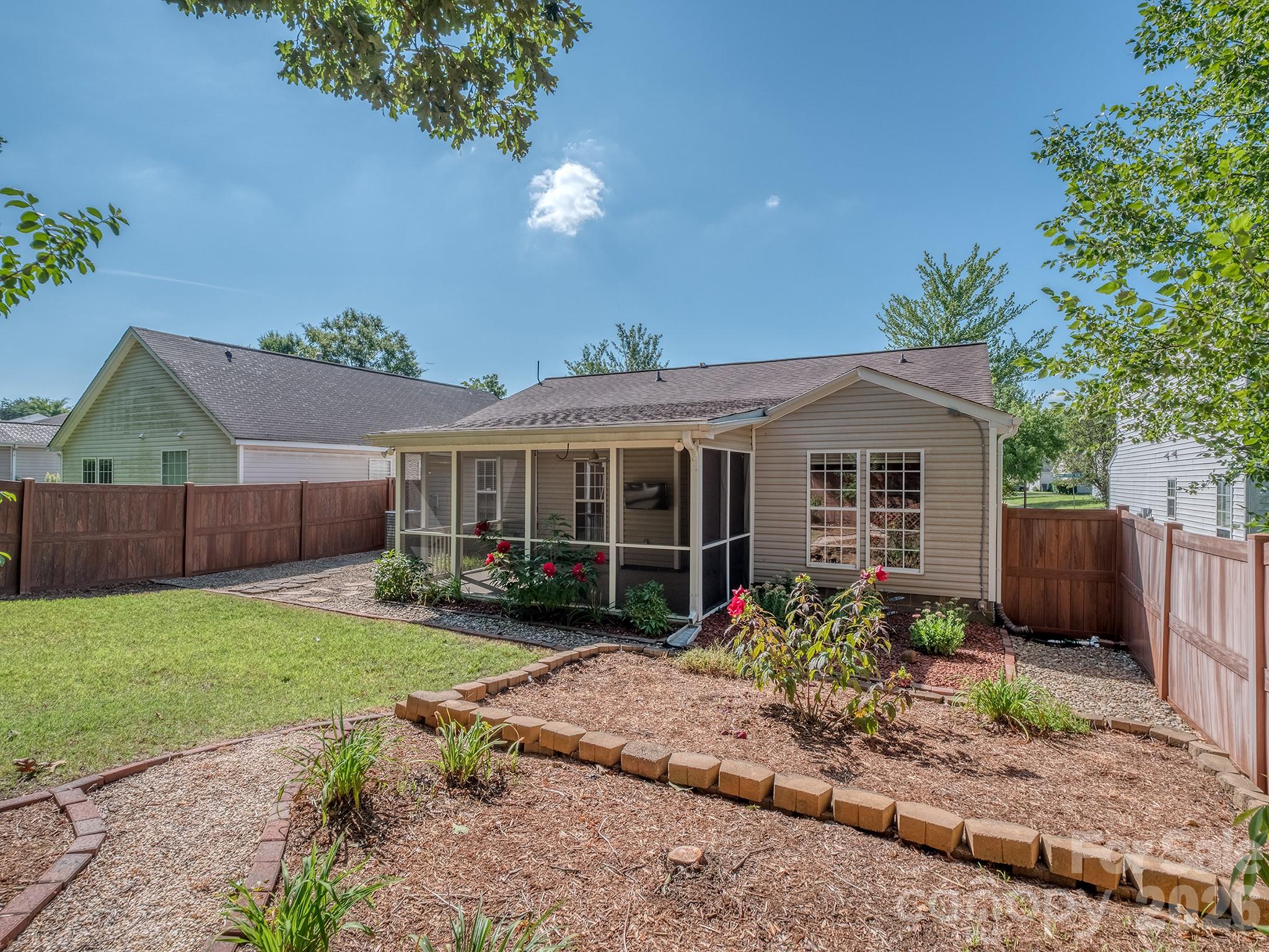 Planters Walk - Residential