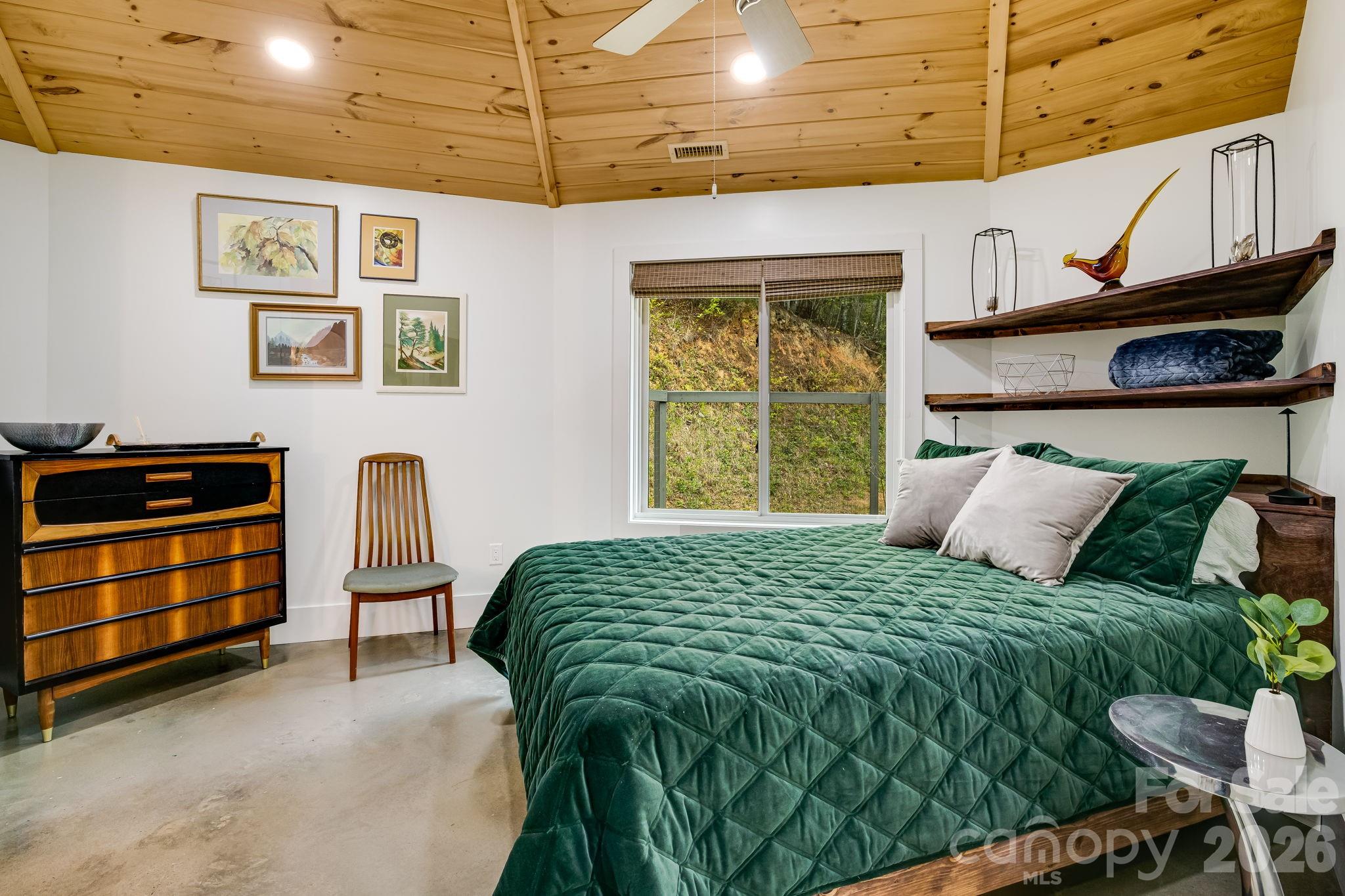 Laurel River Crossing - Residential