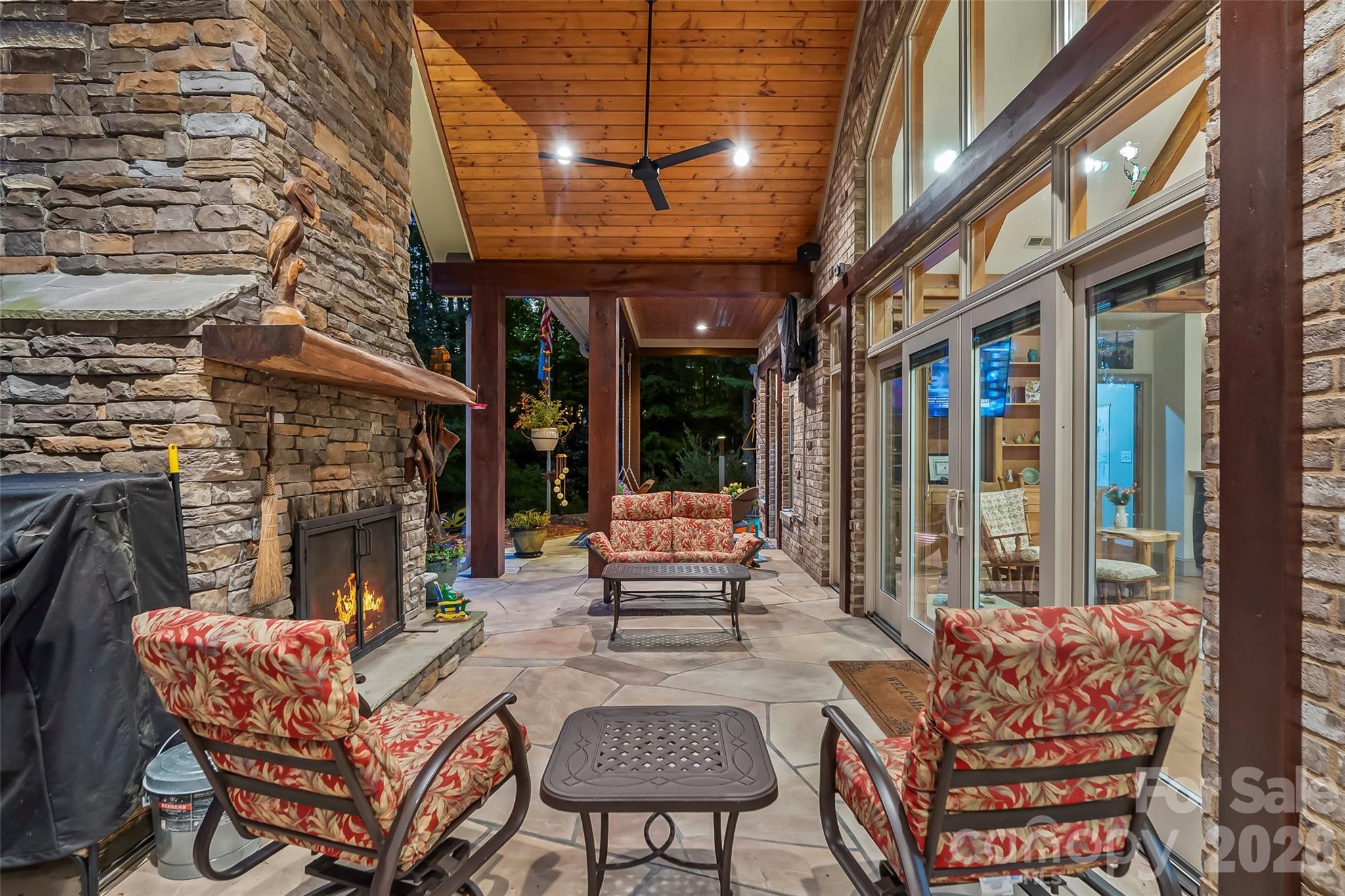 The Arbor at Lake James - Residential