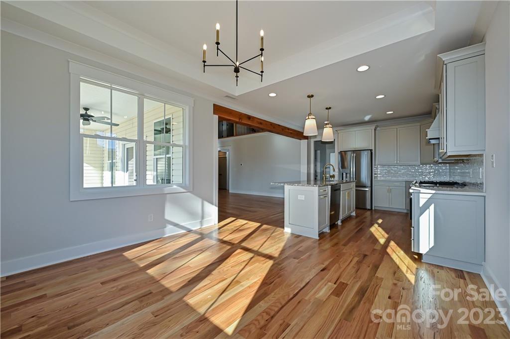 Sanders Landing - Residential