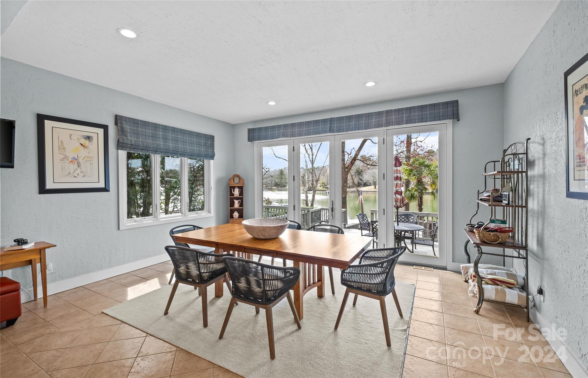 River Hills - Residential