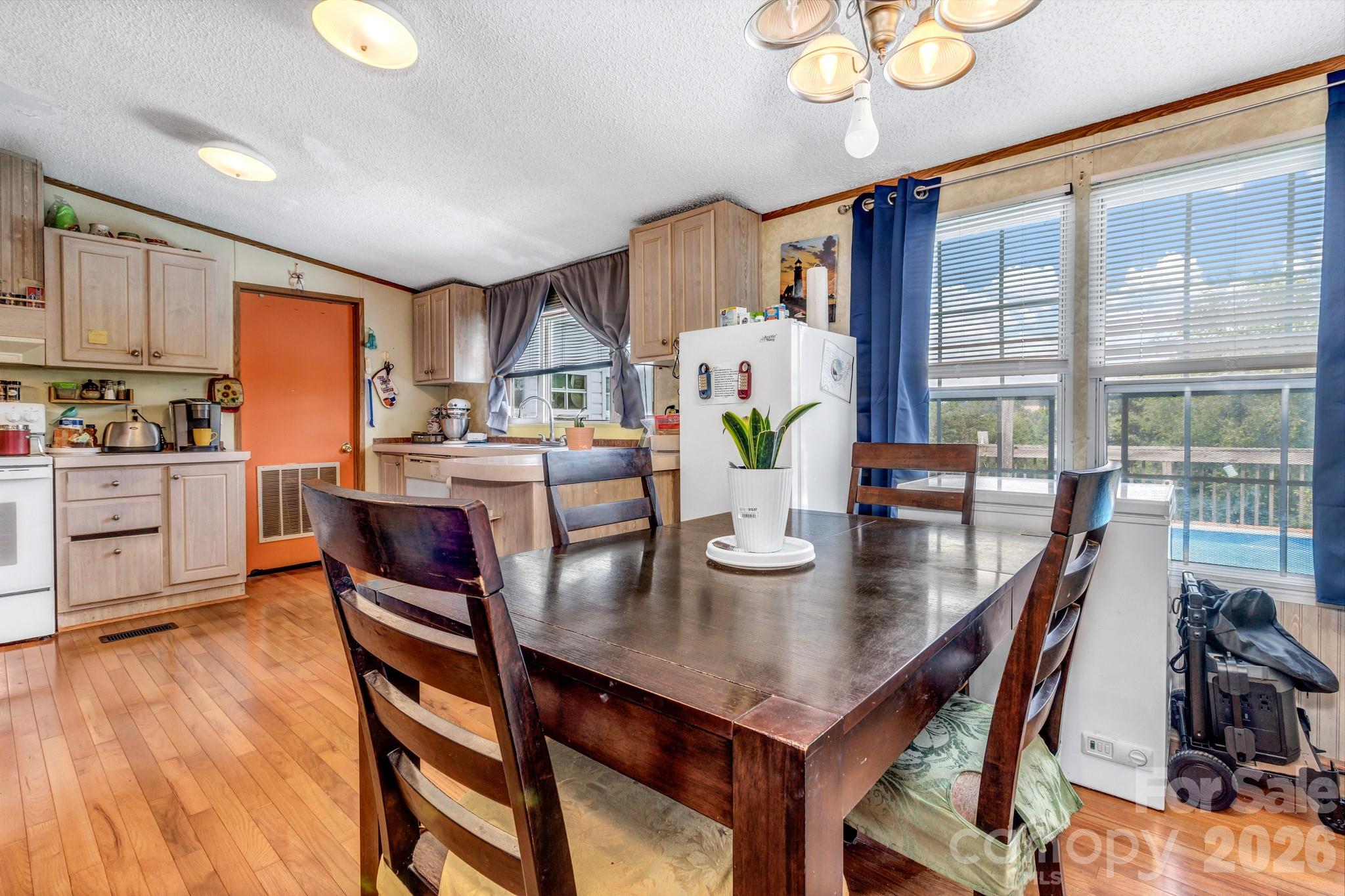High Valley Estates - Residential