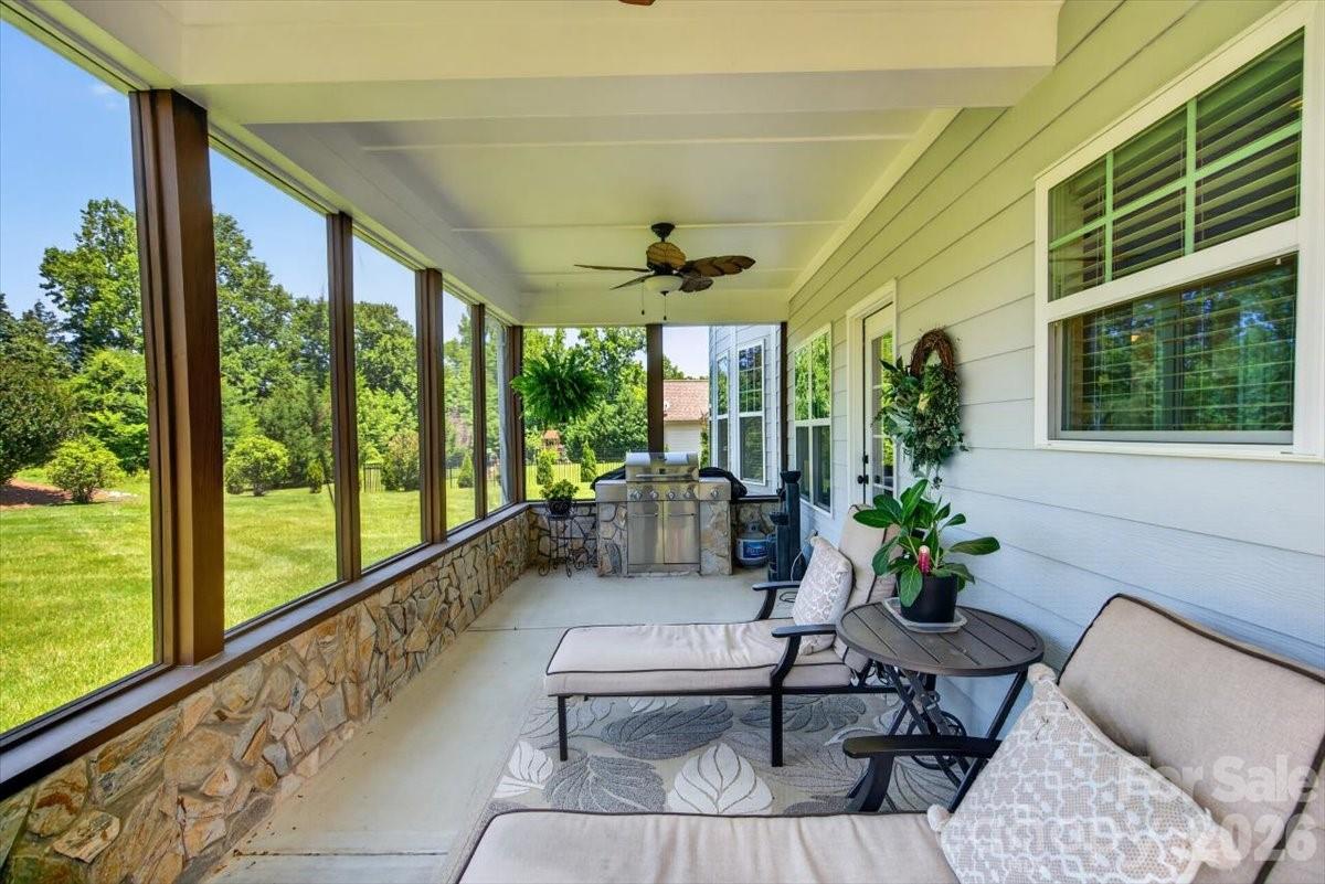 Hawthorne - Residential