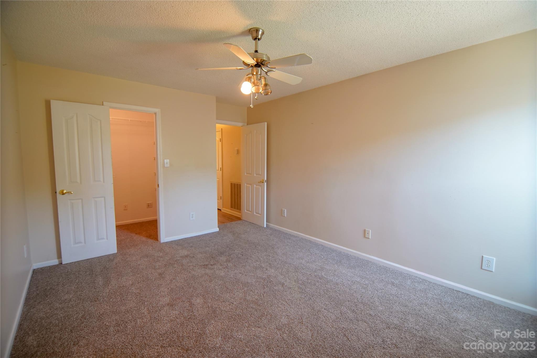 Huntington Place Ii - Residential