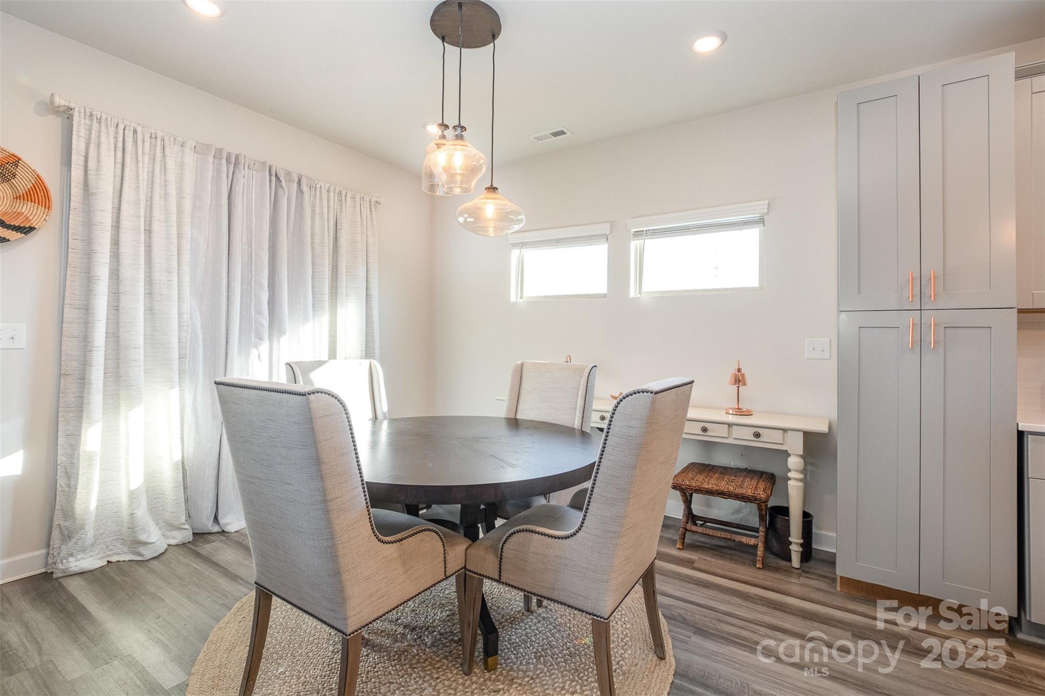 Stoneybrook Station - Residential
