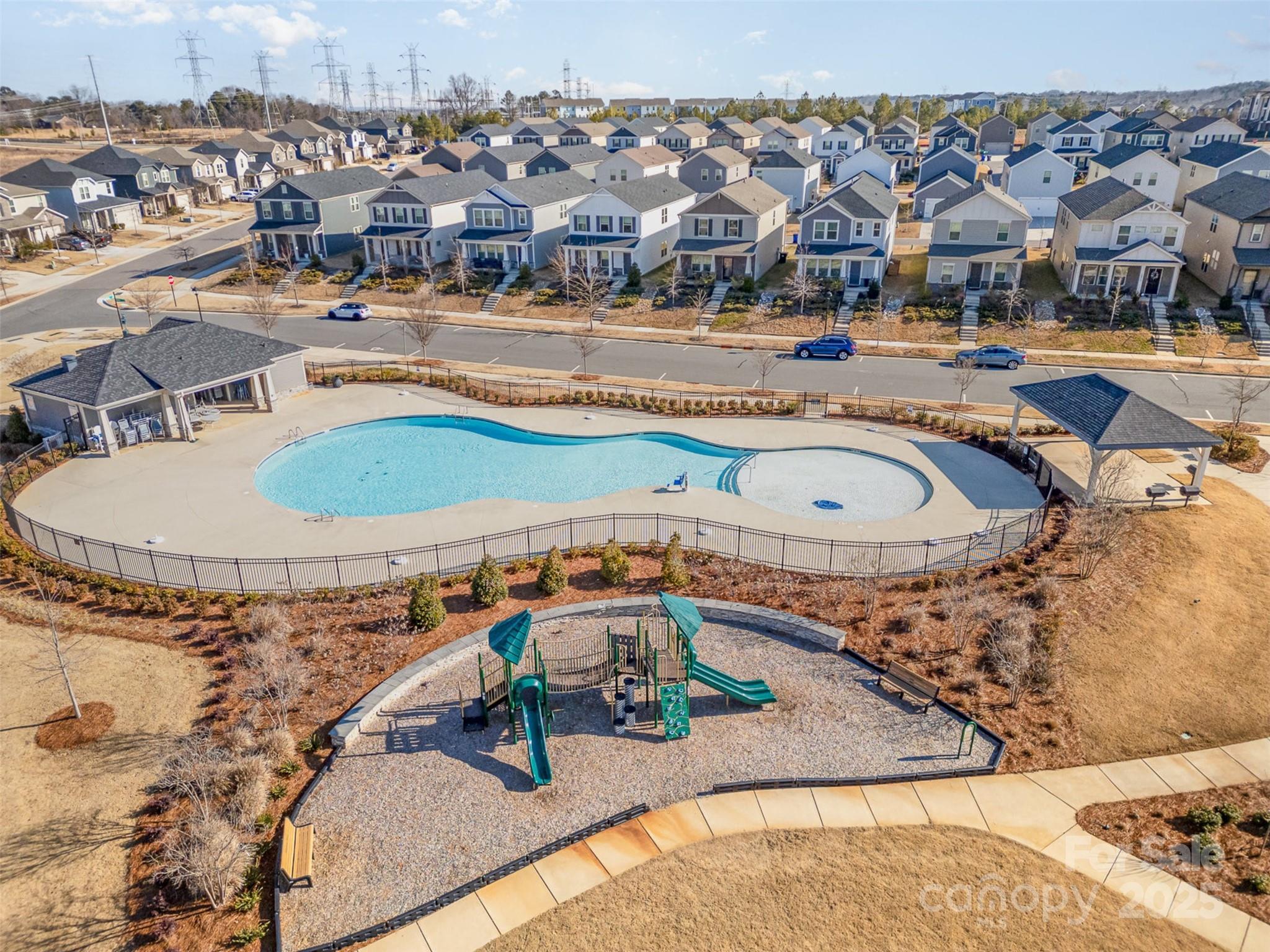 Stoneybrook Station - Residential