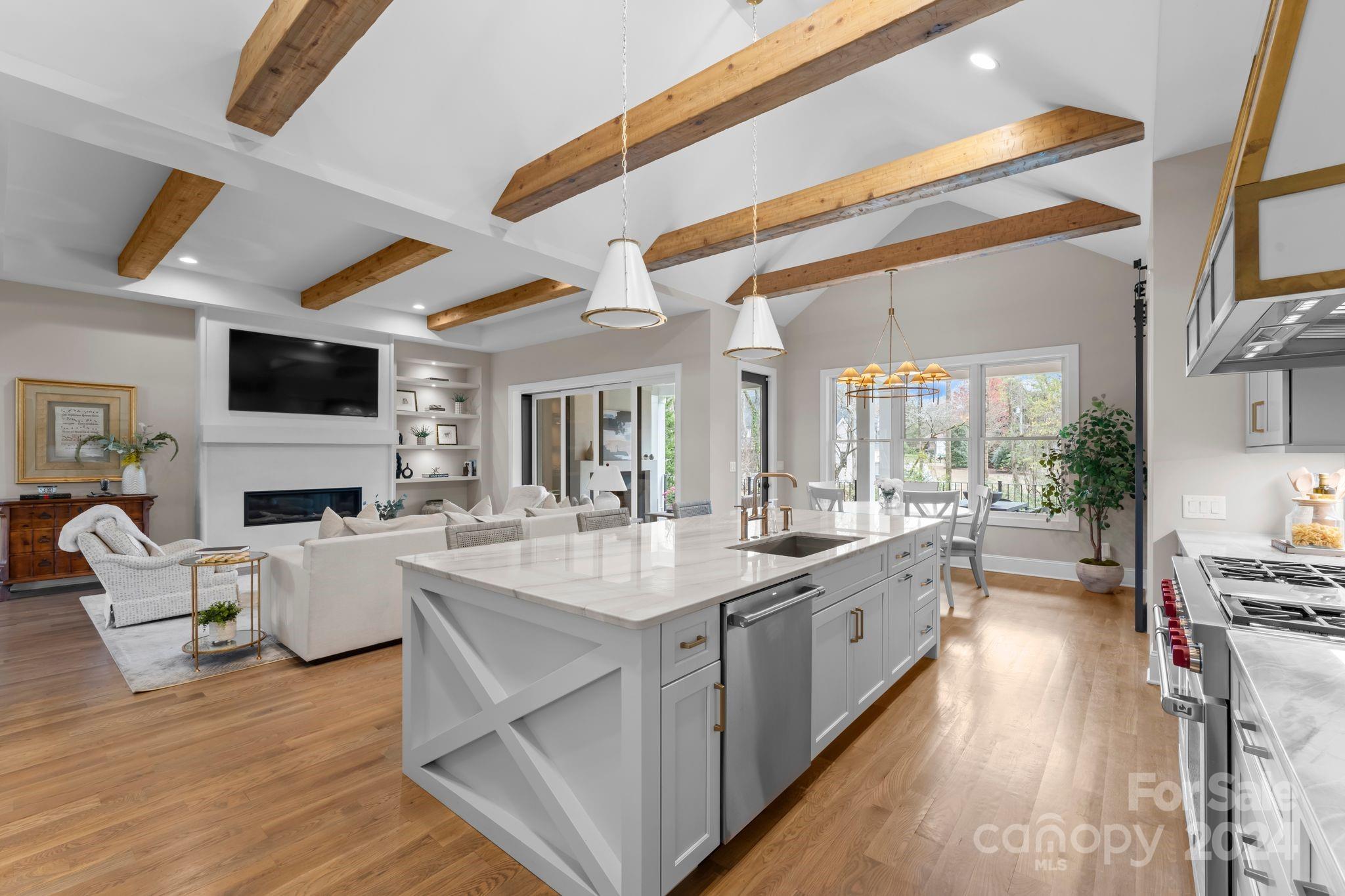 Mammoth Oaks - Residential