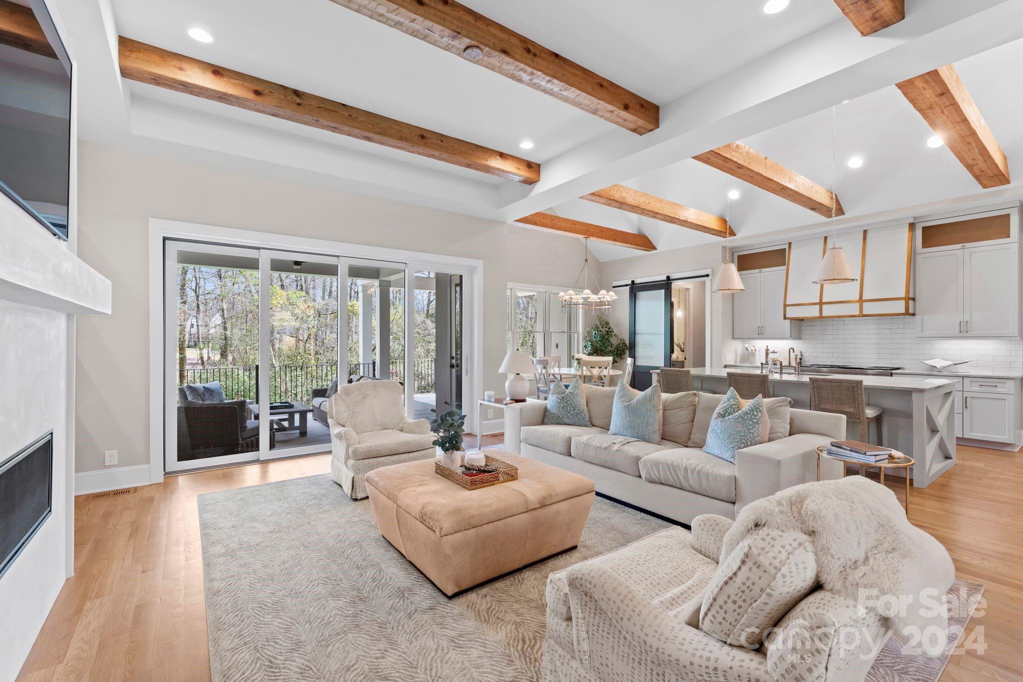 Mammoth Oaks - Residential