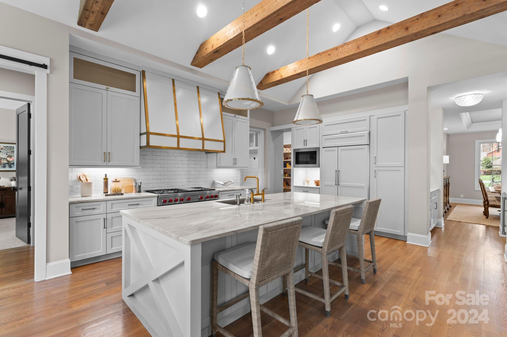 Mammoth Oaks - Residential