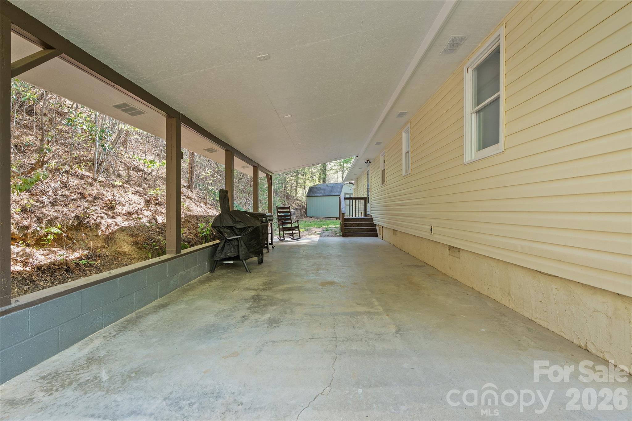 Twin Oaks Estate - Residential