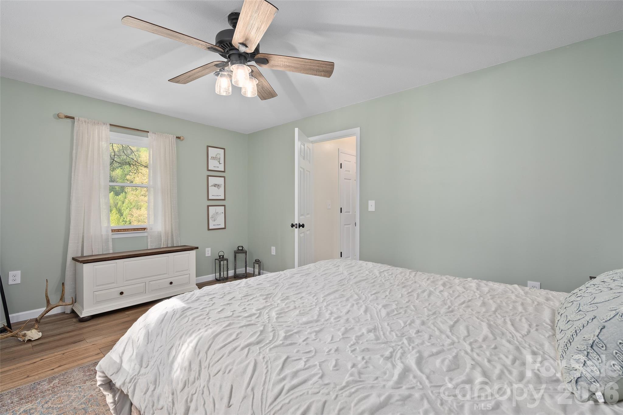 Twin Oaks Estate - Residential