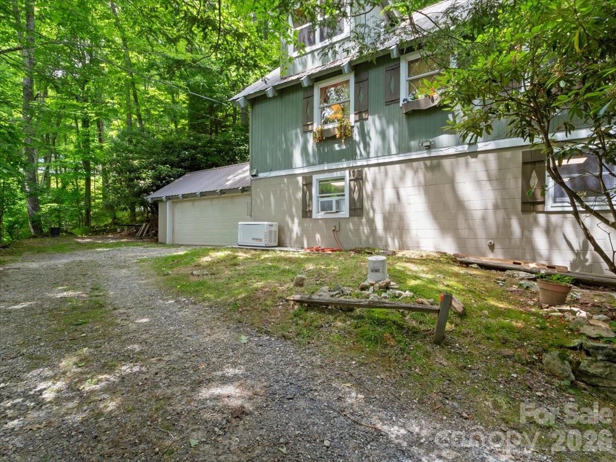 Wolf Laurel - Residential