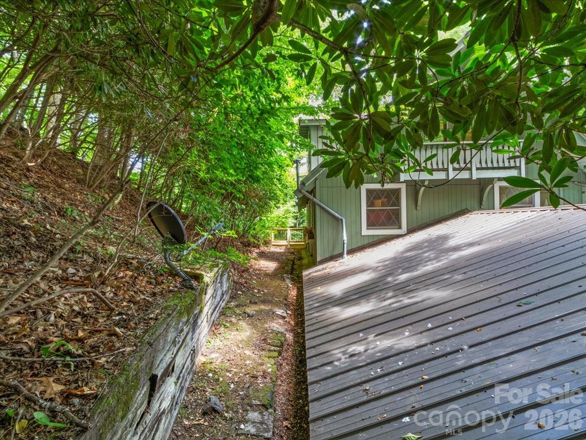 Wolf Laurel - Residential
