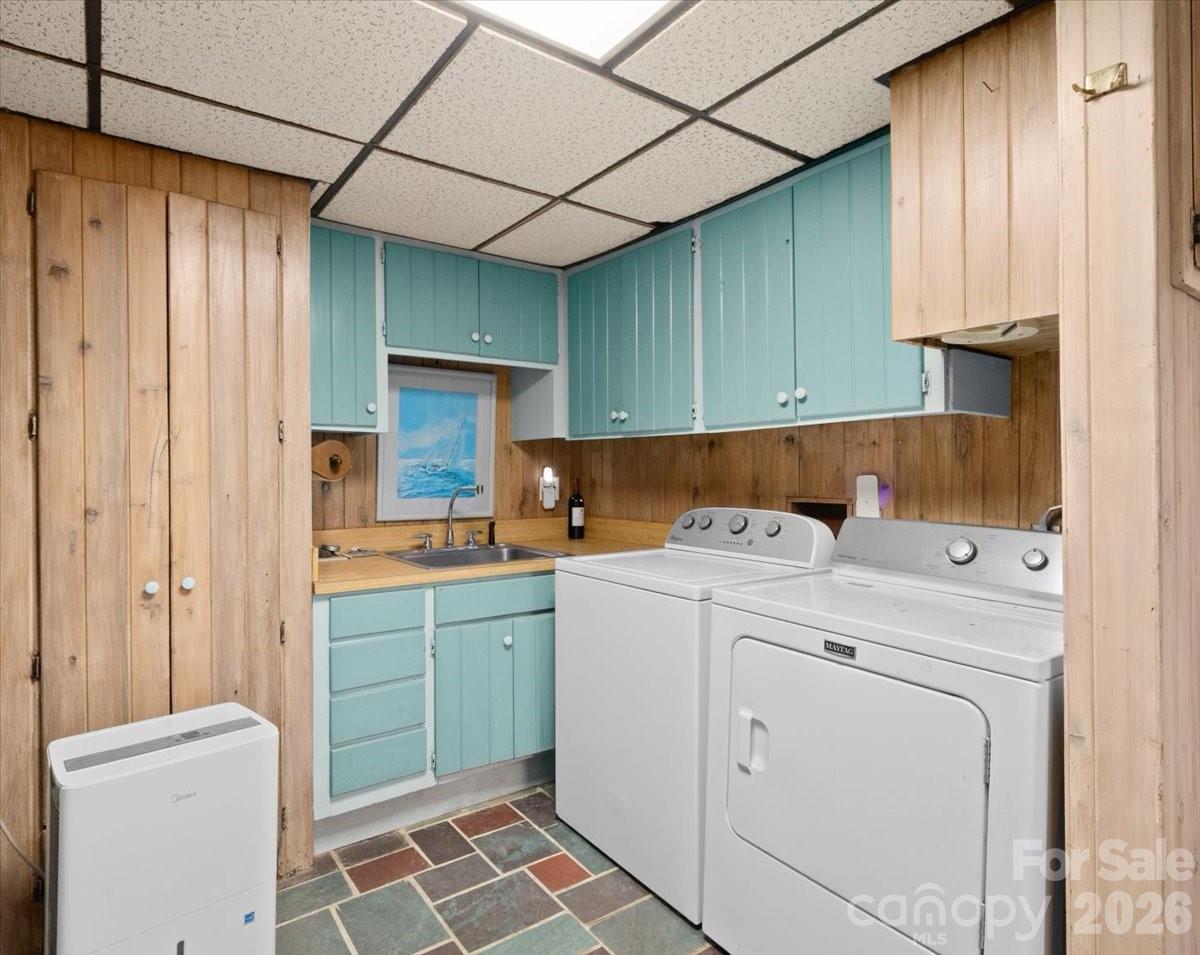 Wolf Laurel - Residential
