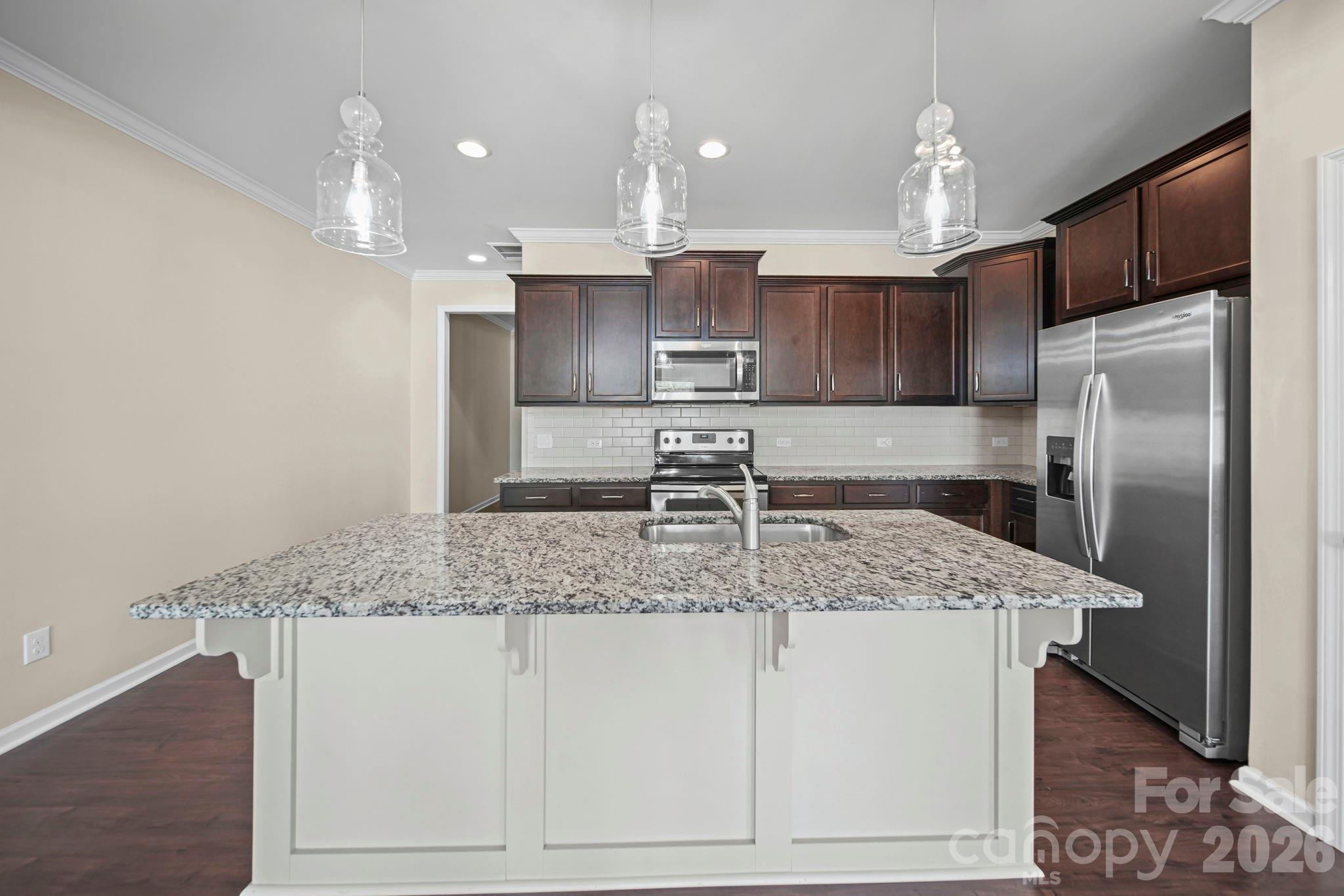 Pikeview Place - Residential